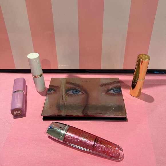 Victoria’s Secret & Estee Lauder - Picture 1 of 9